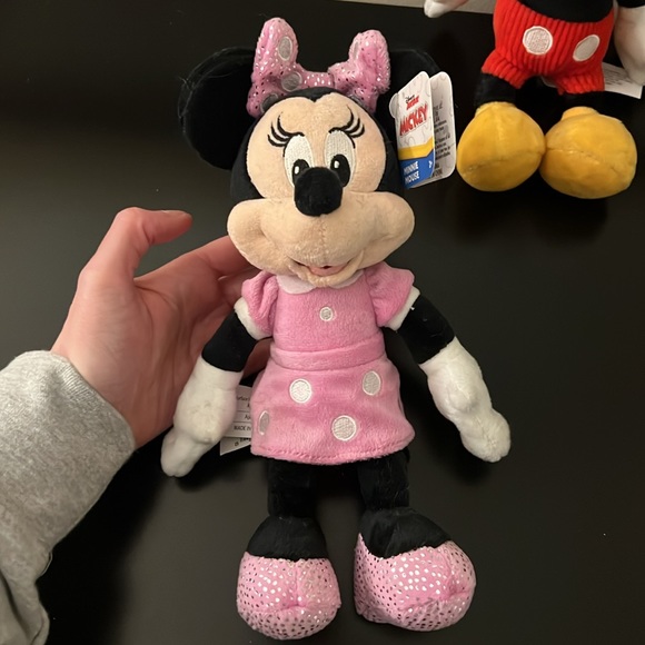 Disney Junior Mickey Mouse and Minnie Mouse - Picture 2 of 7